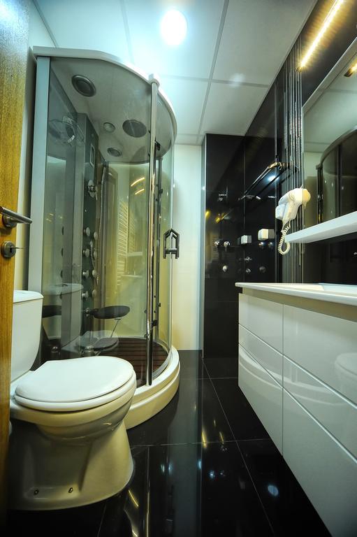 Garni Uni Elita Lux Hotel Ni 객실 사진