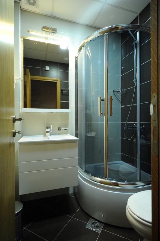 Garni Uni Elita Lux Hotel Ni 객실 사진